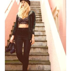 NWOT Velvet Stripe Cigarette Pant FRIDAYIMINLOVEXO